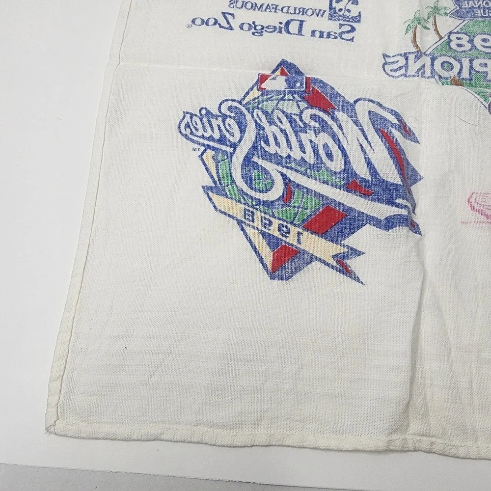 San Diego Padres 1998 Rally Towel Welcome Back To The Jungle SD Zoo NL Champions